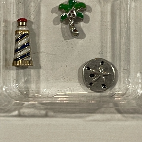 Locket charms - Picture 14 of 16